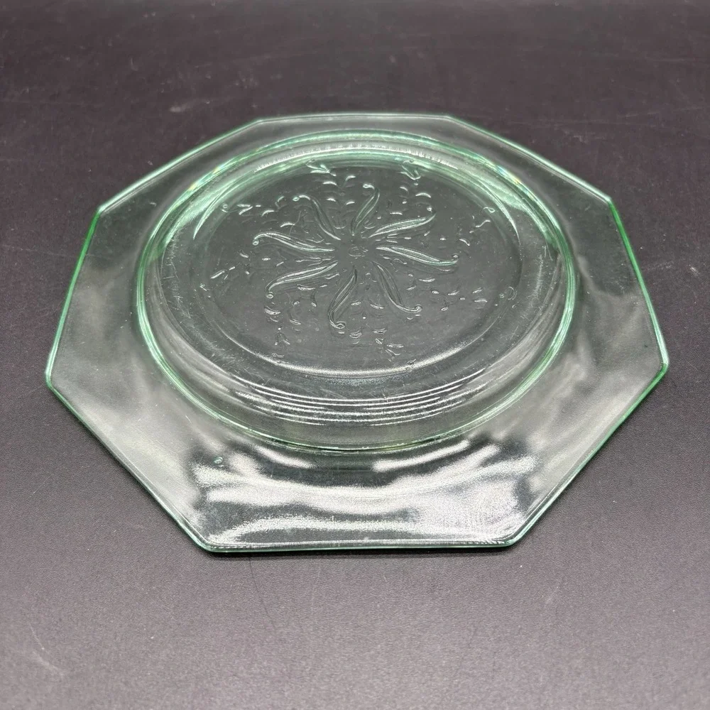 Vintage Uranium Vaseline Glass Octagonal Plate Floral Etched 7.5